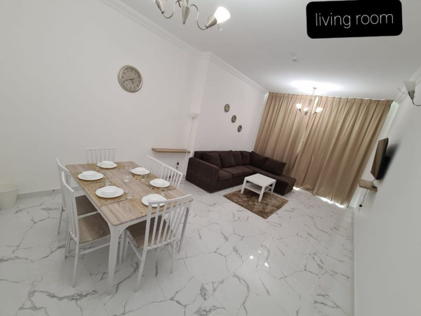 Abu Dhabi, 2 Bedrooms Bedrooms, ,2 BathroomsBathrooms,Apartment,For Rent,1000